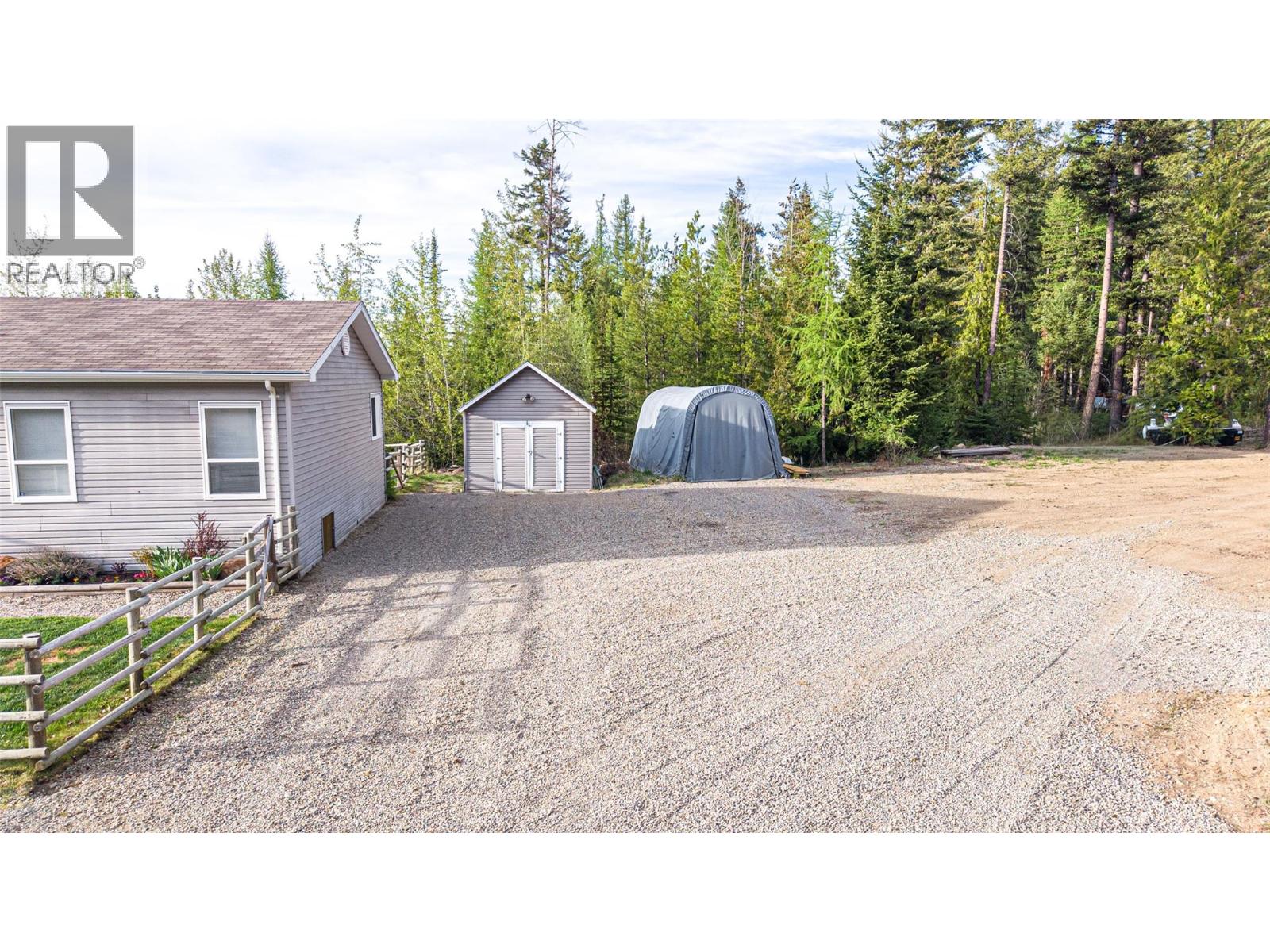 650 Bluenose Road, Vernon, British Columbia  V1B 3E7 - Photo 13 - 10378524
