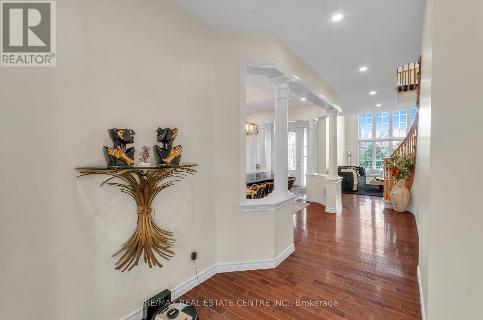 13 Lions Court, Essa, Ontario  L0M 1B5 - Photo 17 - N13761266