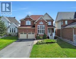 13 LIONS COURT, Essa, Ontario