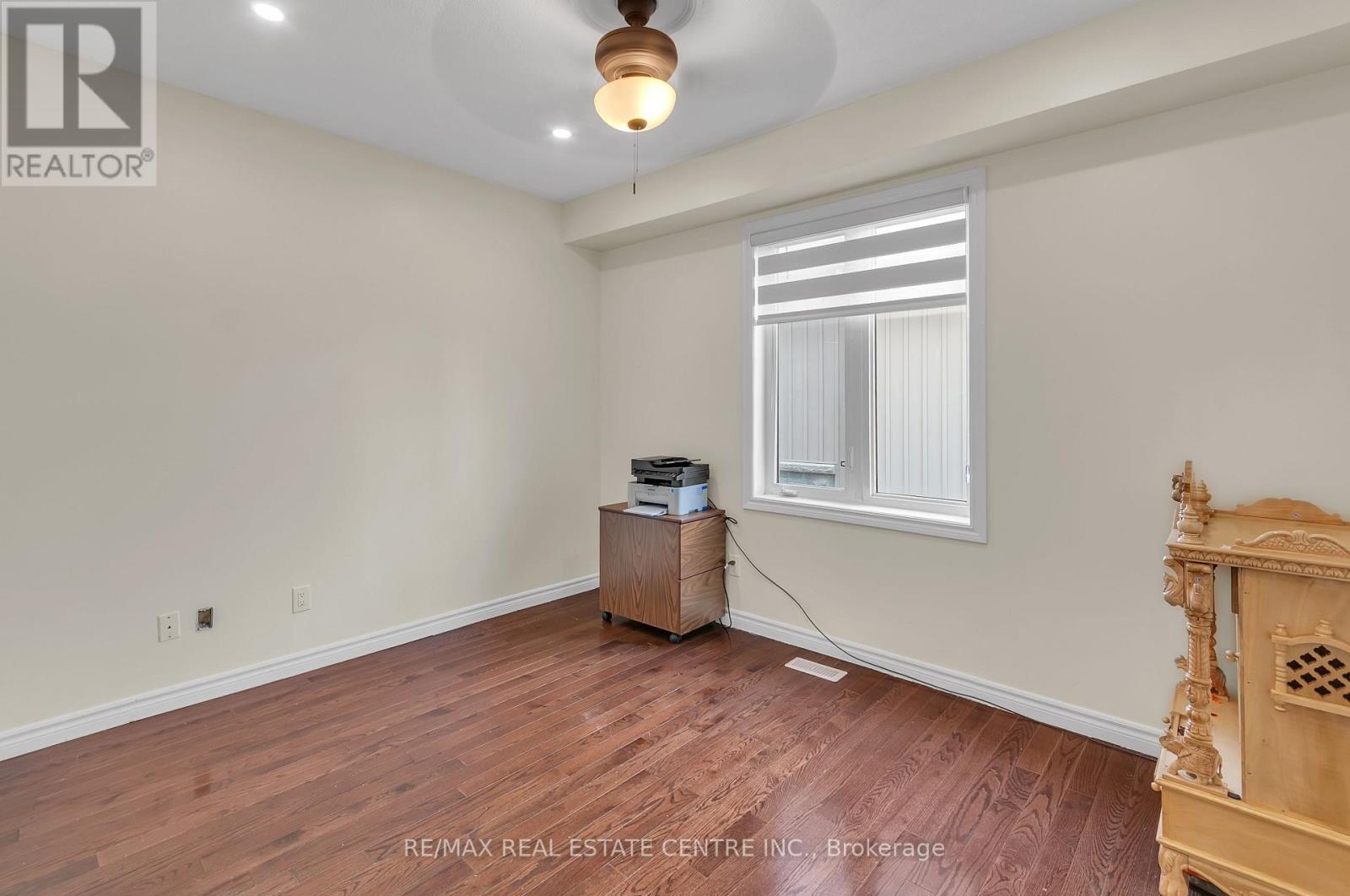 13 Lions Court, Essa, Ontario  L0M 1B5 - Photo 35 - N13761266