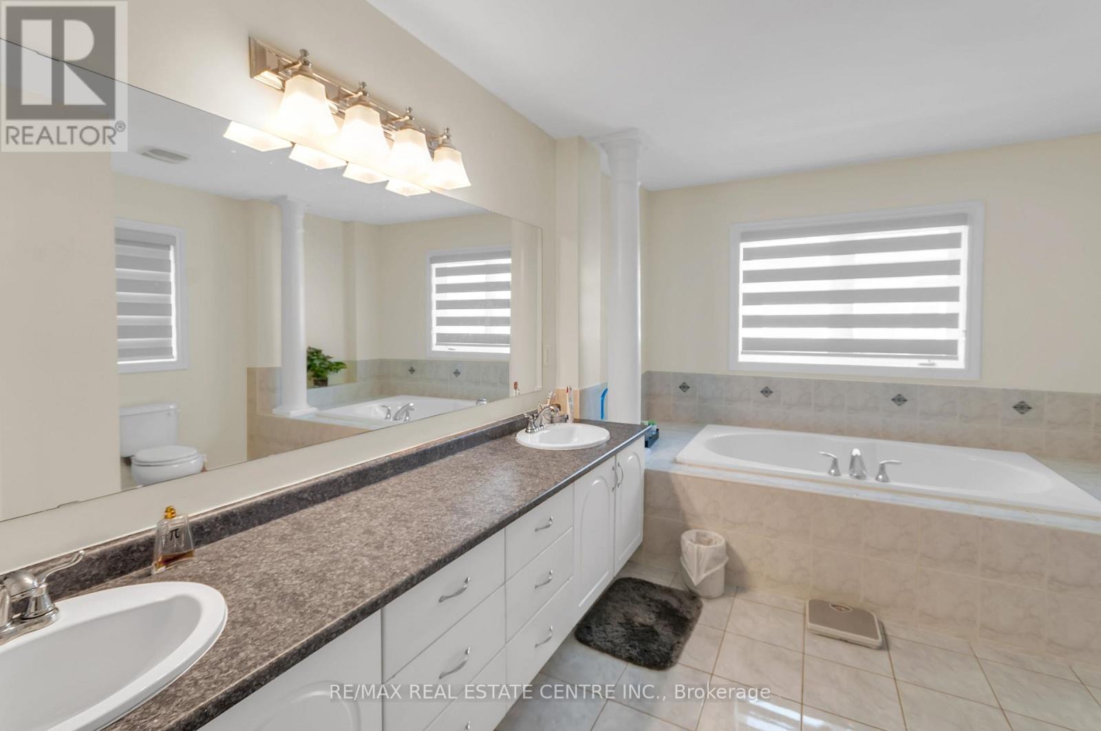 13 Lions Court, Essa, Ontario  L0M 1B5 - Photo 26 - N13761266