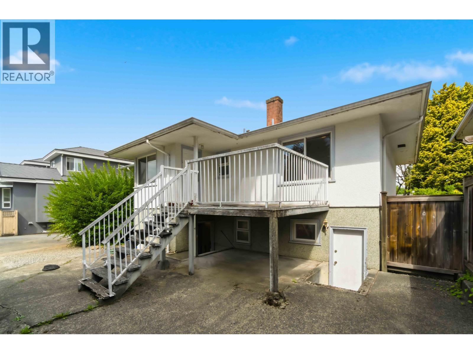 5428 Hardwick Street, Burnaby, British Columbia V5G 1R1 - Photo 5 - R3163450
