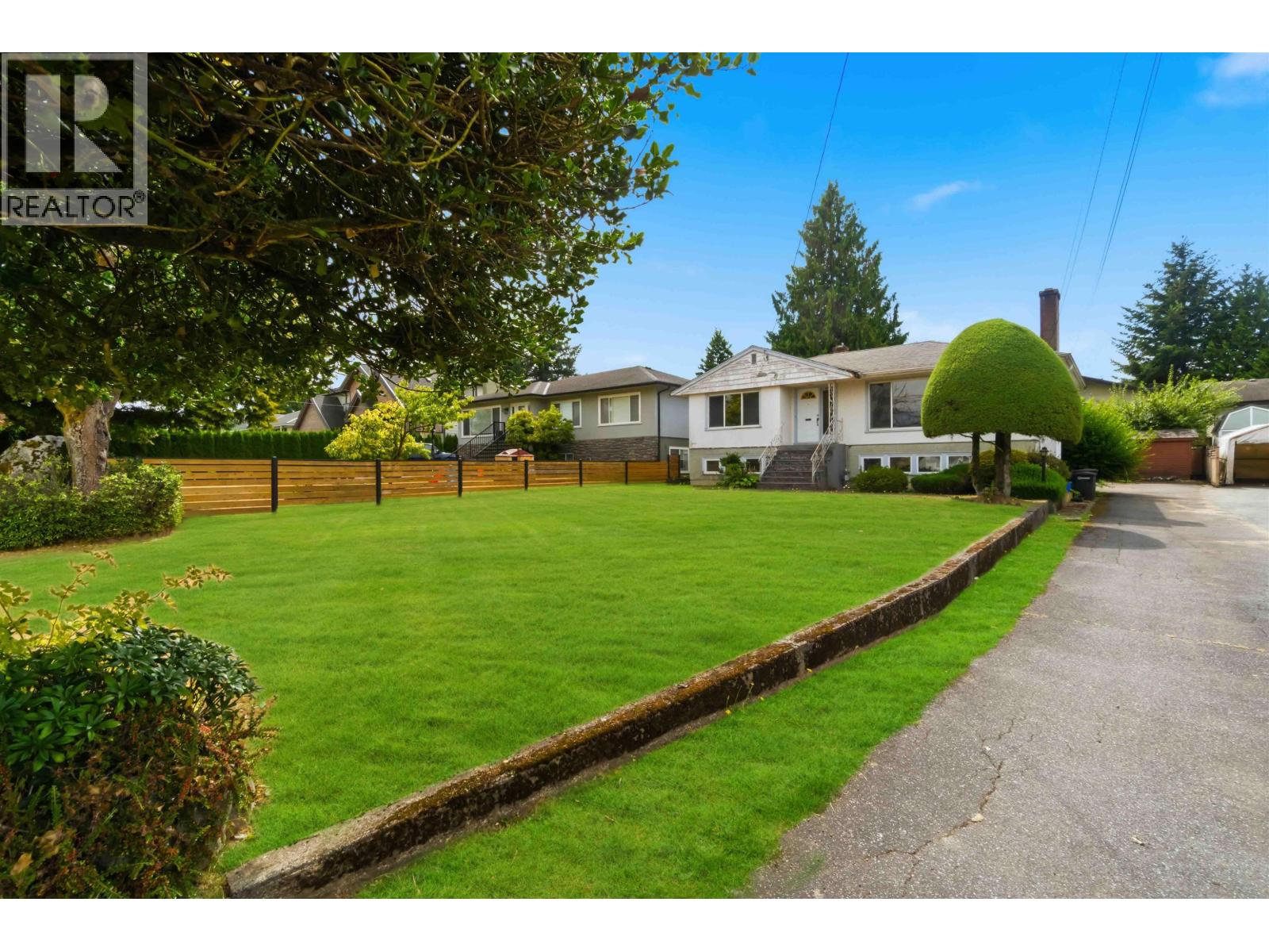 5428 Hardwick Street, Burnaby, British Columbia V5G 1R1 - Photo 3 - R3163450