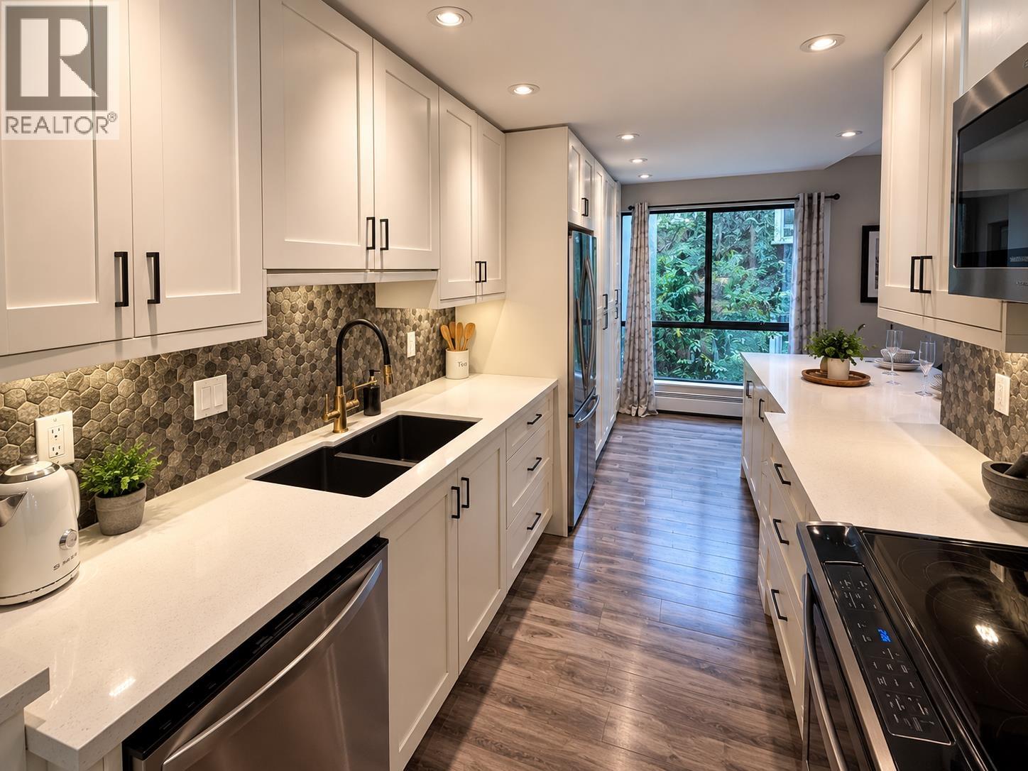 317 1345 W 15th Avenue, Vancouver, British Columbia V6H 3R3 - Photo 3 - R3162292