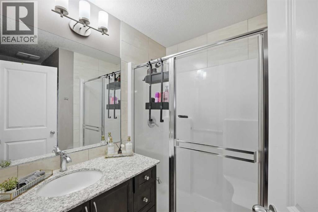 126 Valley Pointe Way NW, Calgary, Alberta  T3B 6B2 - Photo 26 - A2342296