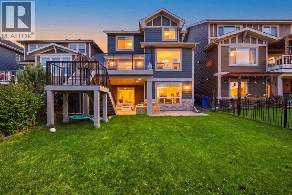 126 Valley Pointe Way NW, Calgary, Alberta  T3B 6B2 - Photo 45 - A2342296
