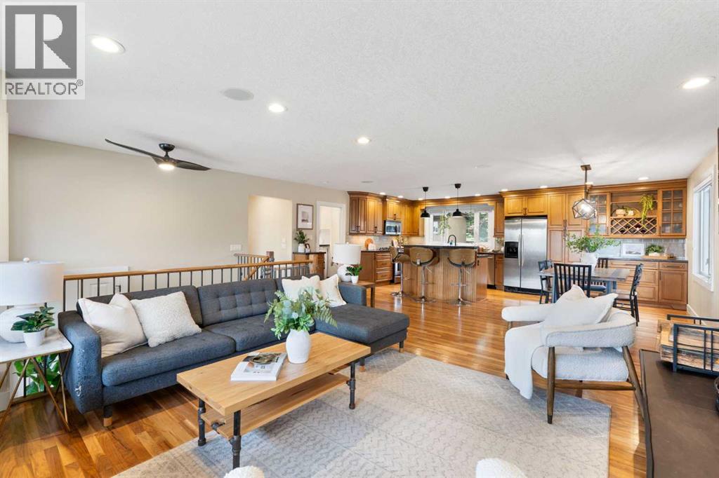 615 63 Avenue NW, Calgary, Alberta  T2K 5L3 - Photo 8 - A2342366