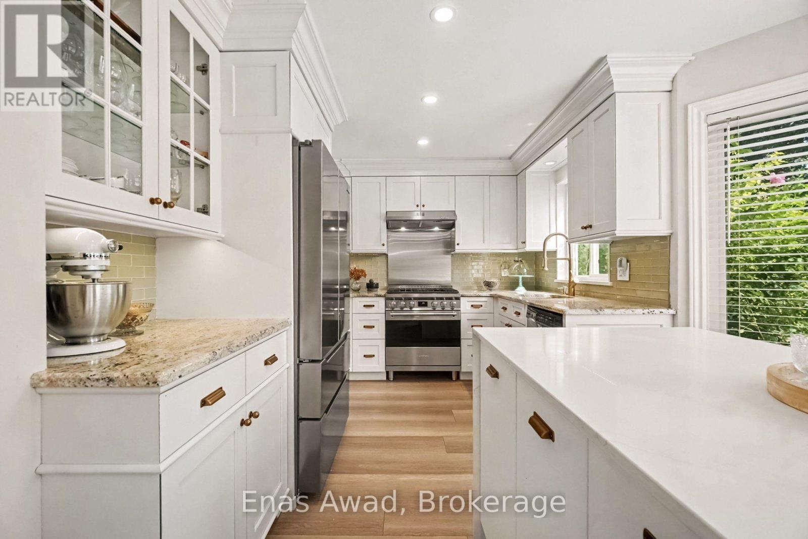 Upper - 1665 Teakdale Avenue, Ottawa, Ontario  K1C 6M2 - Photo 11 - X13763350