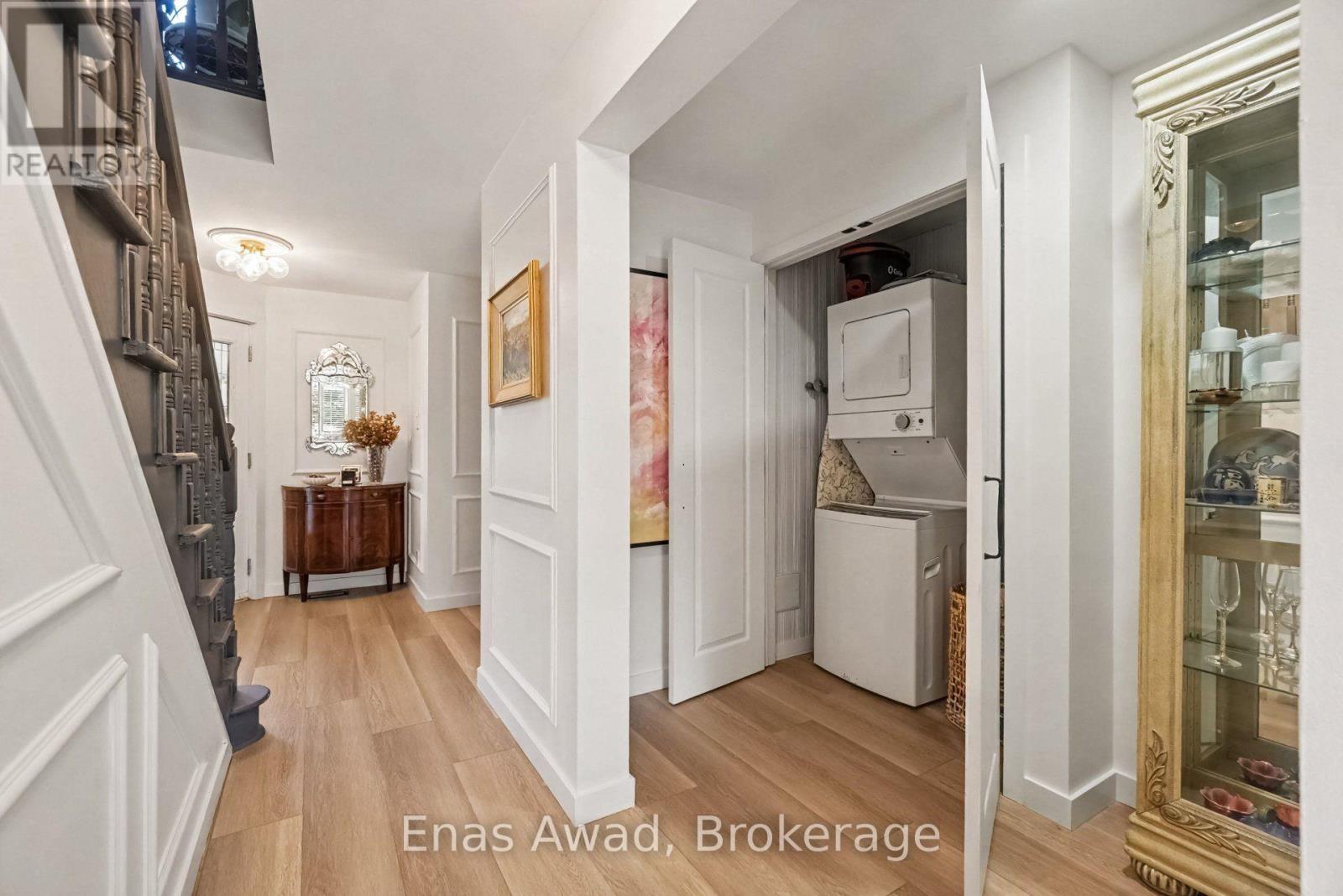 Upper - 1665 Teakdale Avenue, Ottawa, Ontario  K1C 6M2 - Photo 4 - X13763350