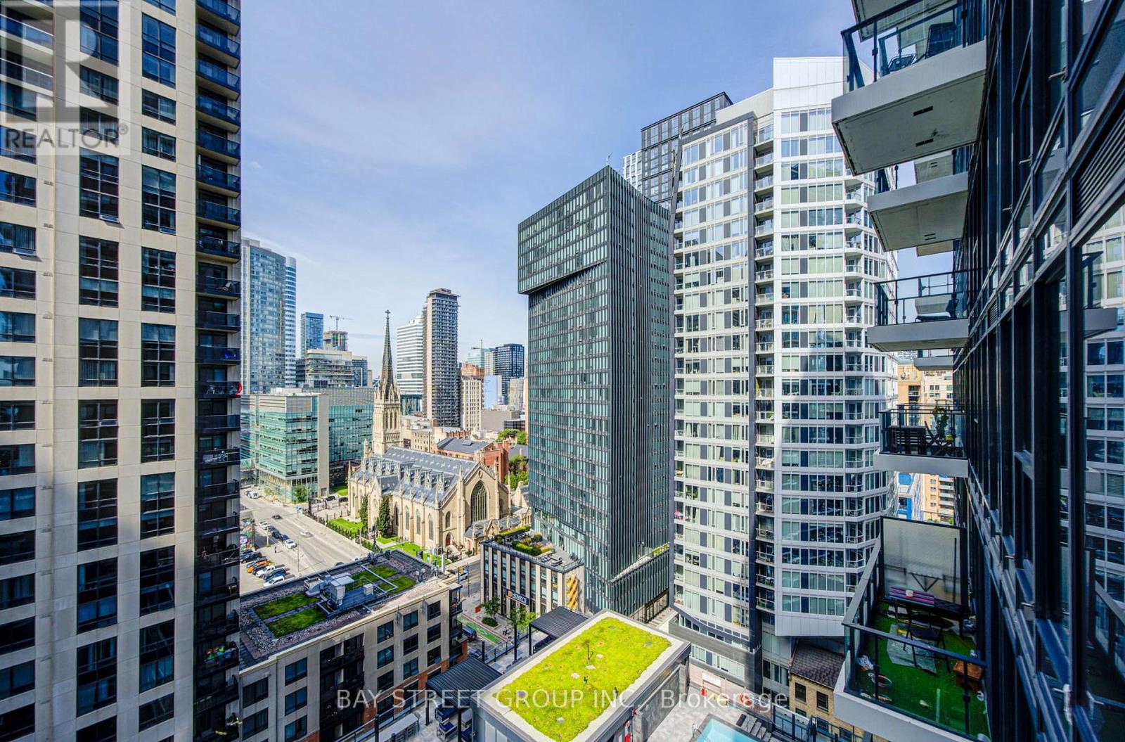 1802 - 77 Shuter Street, Toronto, Ontario  M5B 0B8 - Photo 37 - C13763304