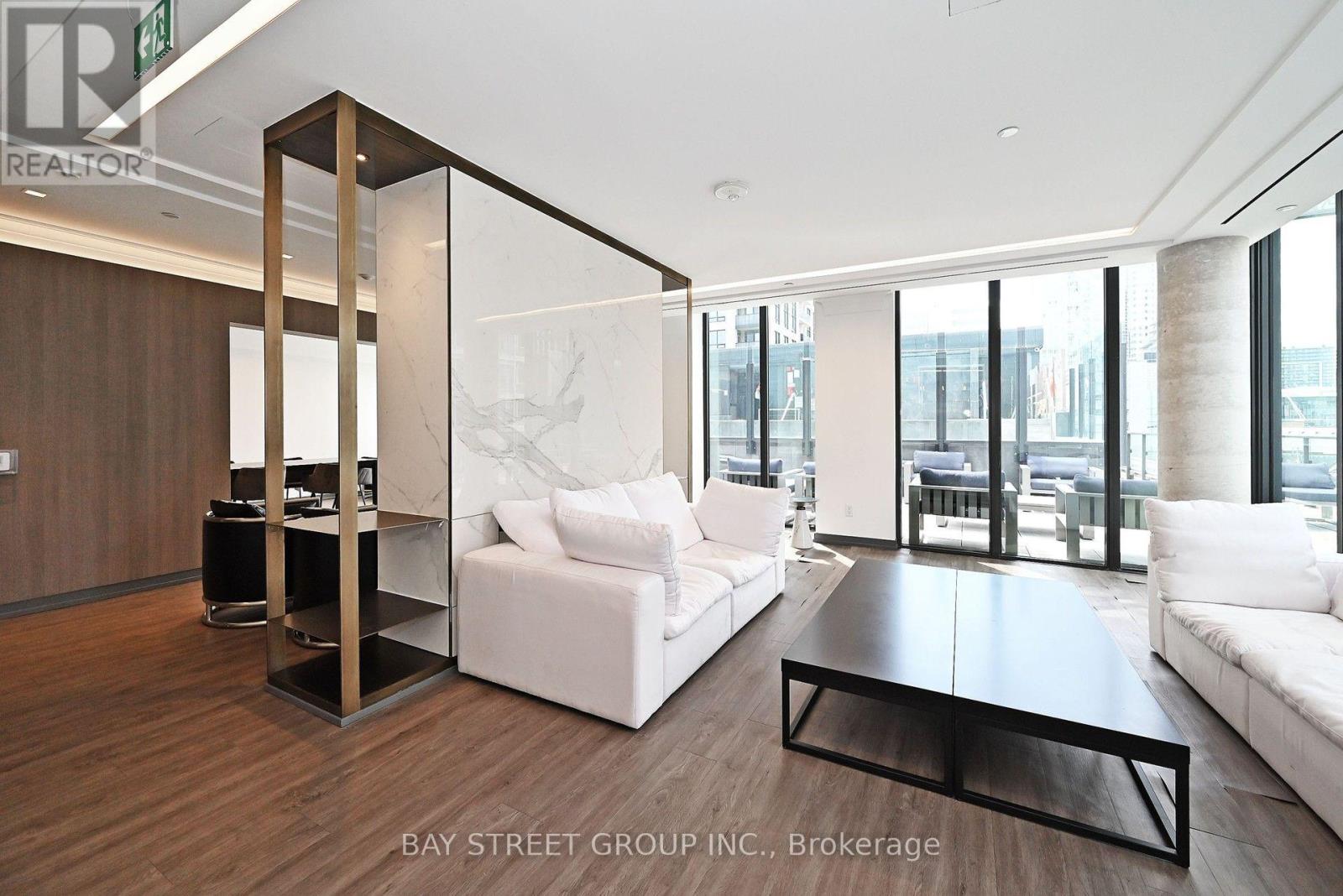 1802 - 77 Shuter Street, Toronto, Ontario  M5B 0B8 - Photo 39 - C13763304