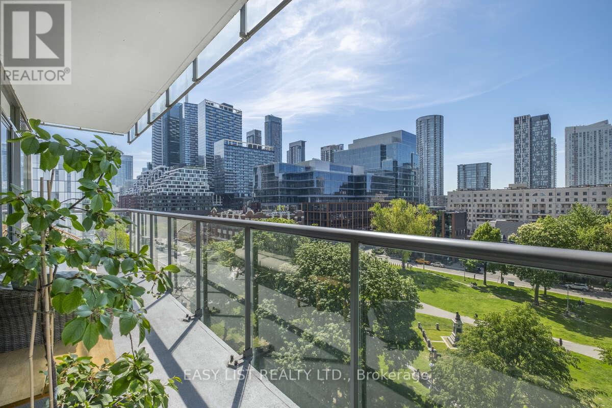 822 - 55 STEWART STREET, Toronto, Ontario
