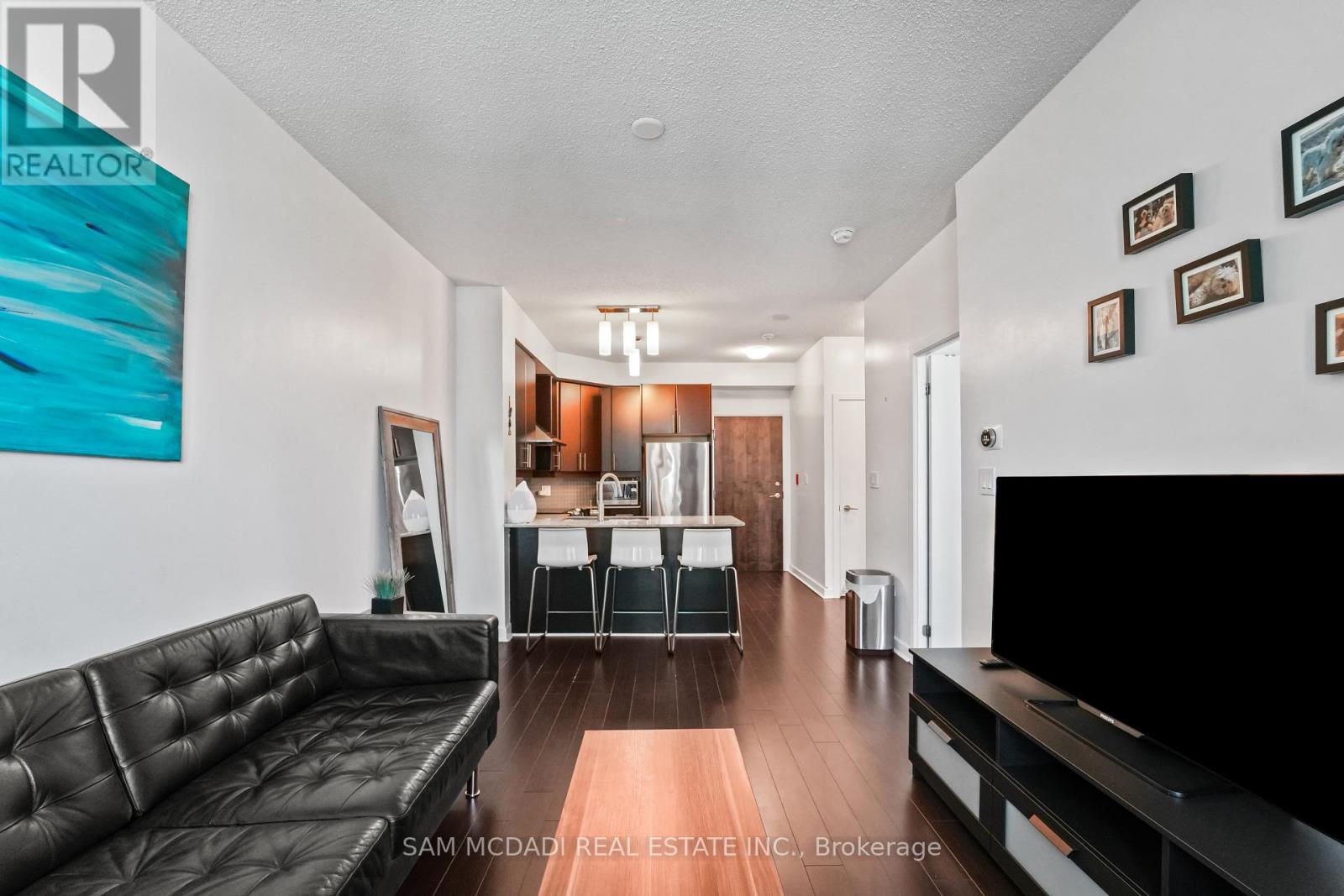 2304 - 18 Harbour Street, Toronto, Ontario  M5J 2Z6 - Photo 9 - C13763394