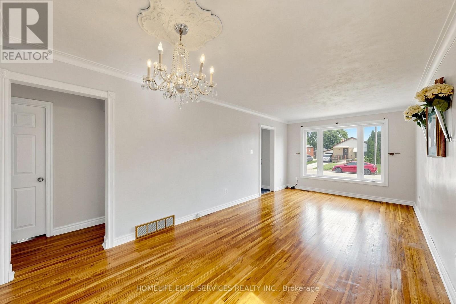 48 Frey Crescent, Toronto, Ontario  M1R 2C7 - Photo 31 - E13763366