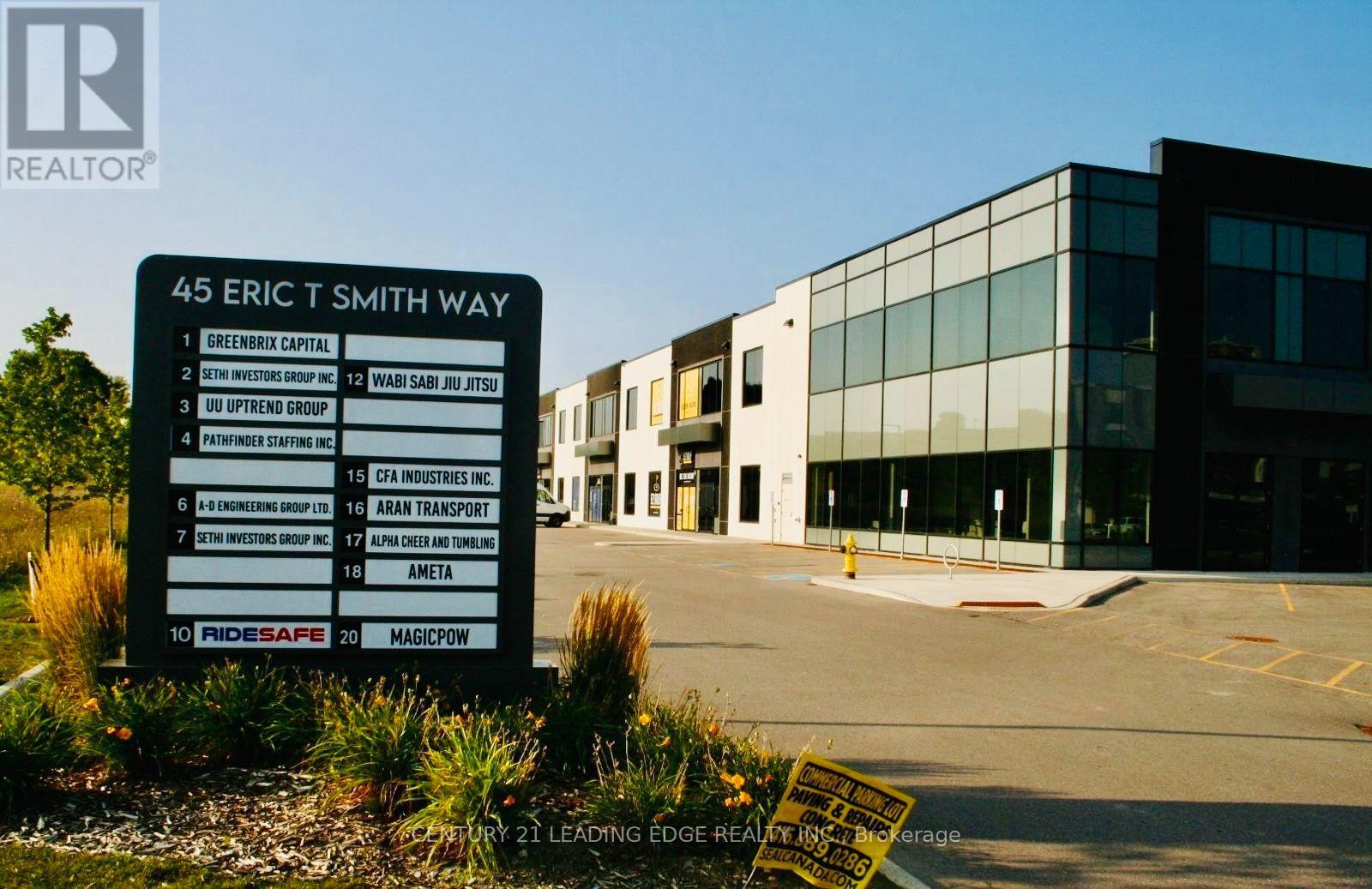 10 - 45 ERIC T SMITH WAY, Aurora, Ontario