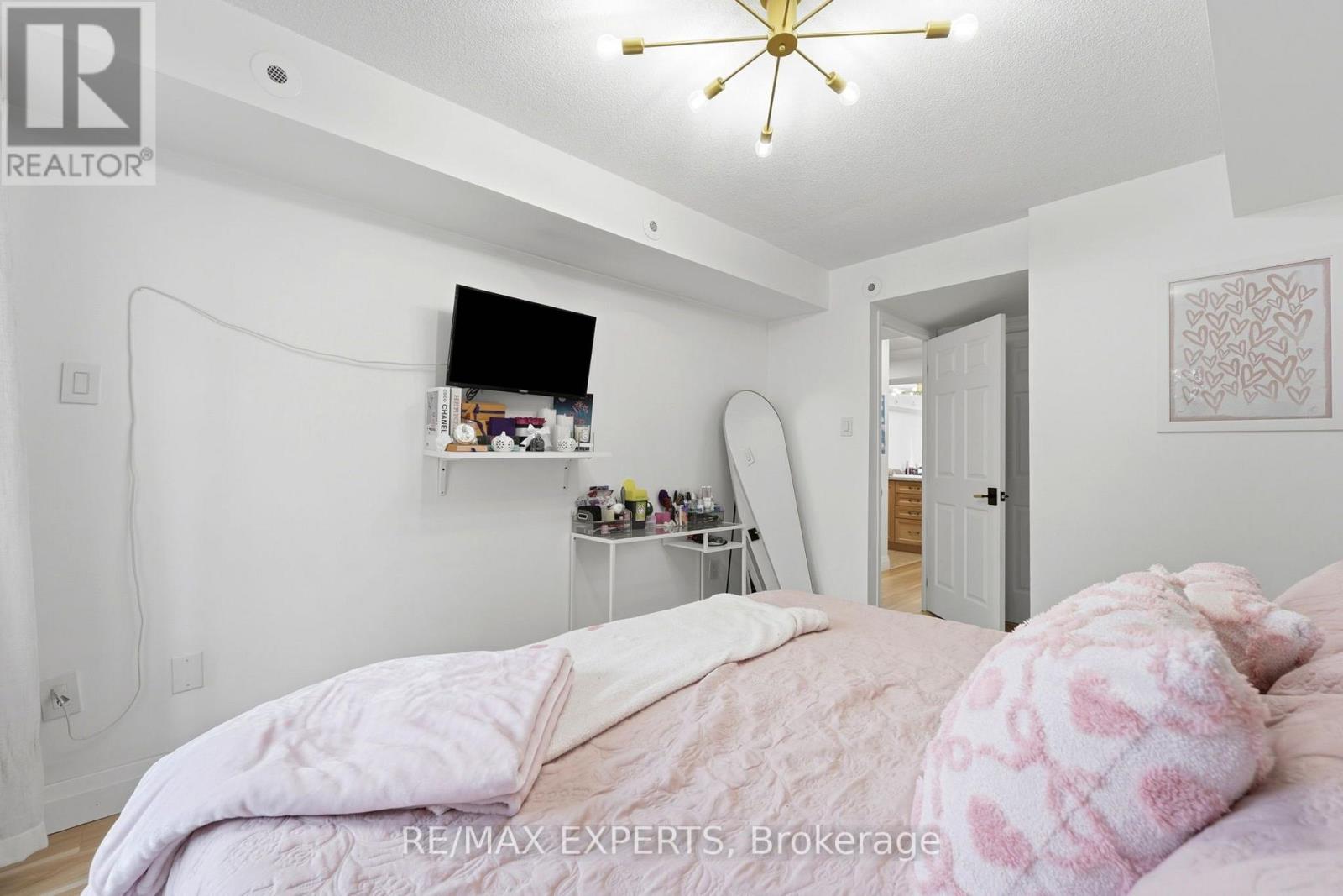 2025 - 85 George Appleton Way, Toronto, Ontario  M3M 0A2 - Photo 20 - W13763320