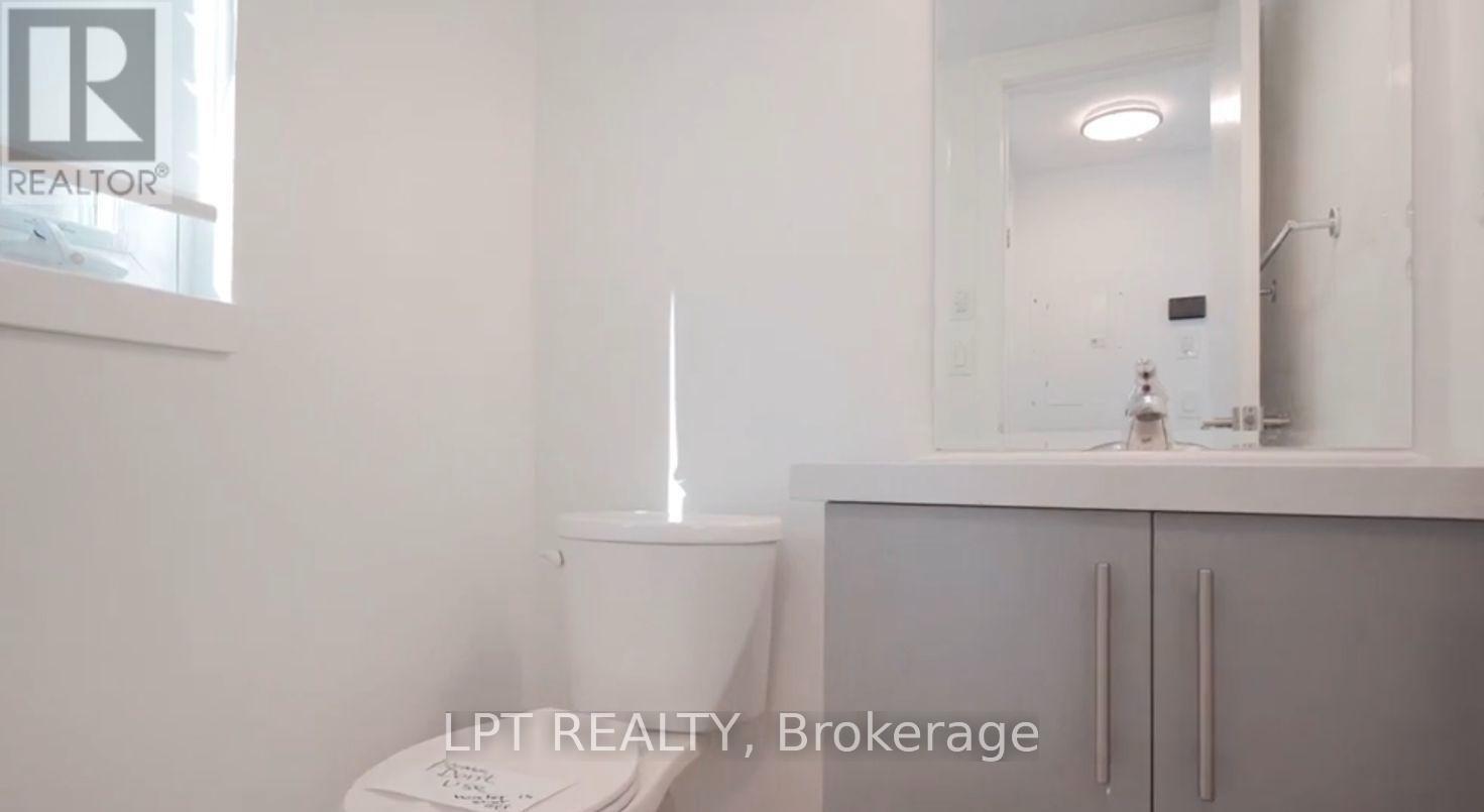 165 Veterans Drive, Brampton, Ontario  L7A 5L2 - Photo 11 - W13763352