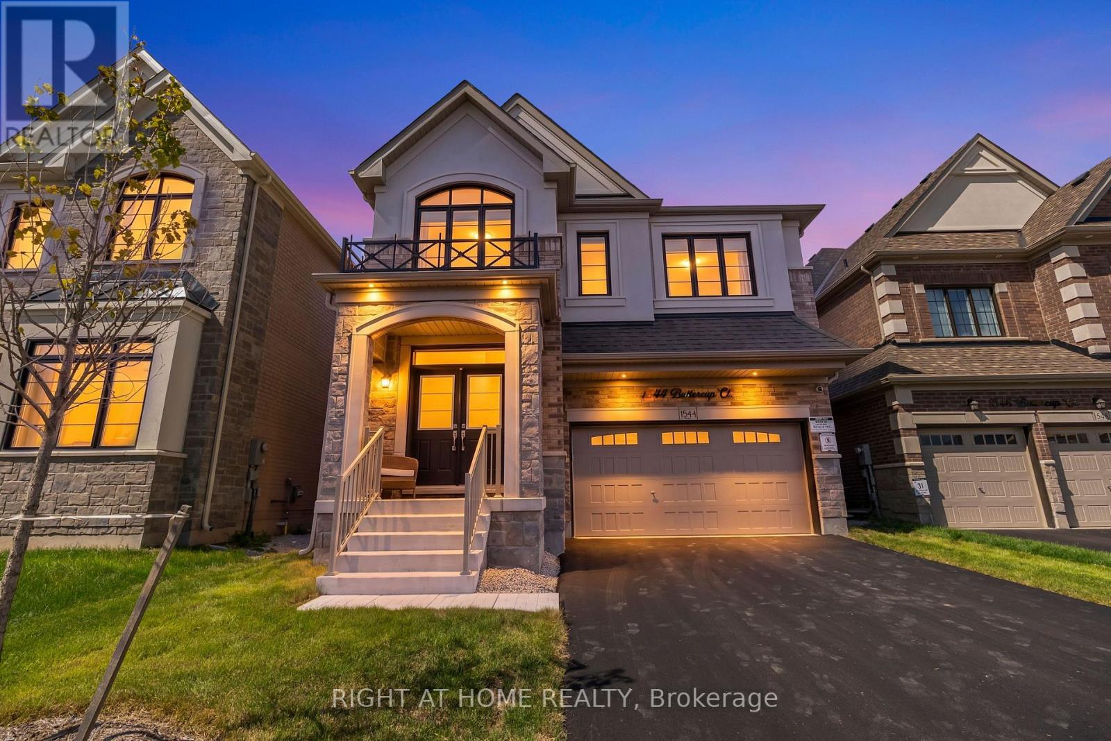 1544 BUTTERCUP COURT, Milton, Ontario