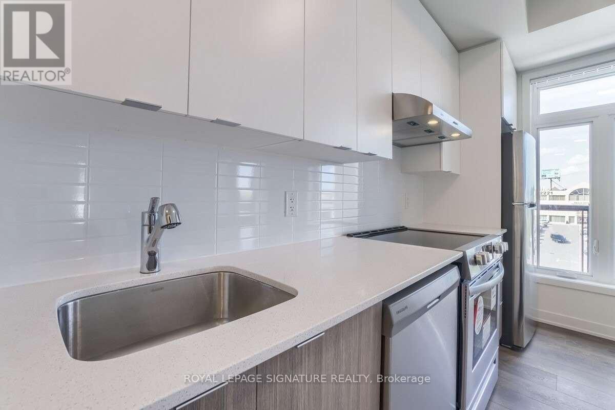 609 - 160 Canon Jackson Drive, Toronto, Ontario  M6M 0B6 - Photo 13 - W13763374