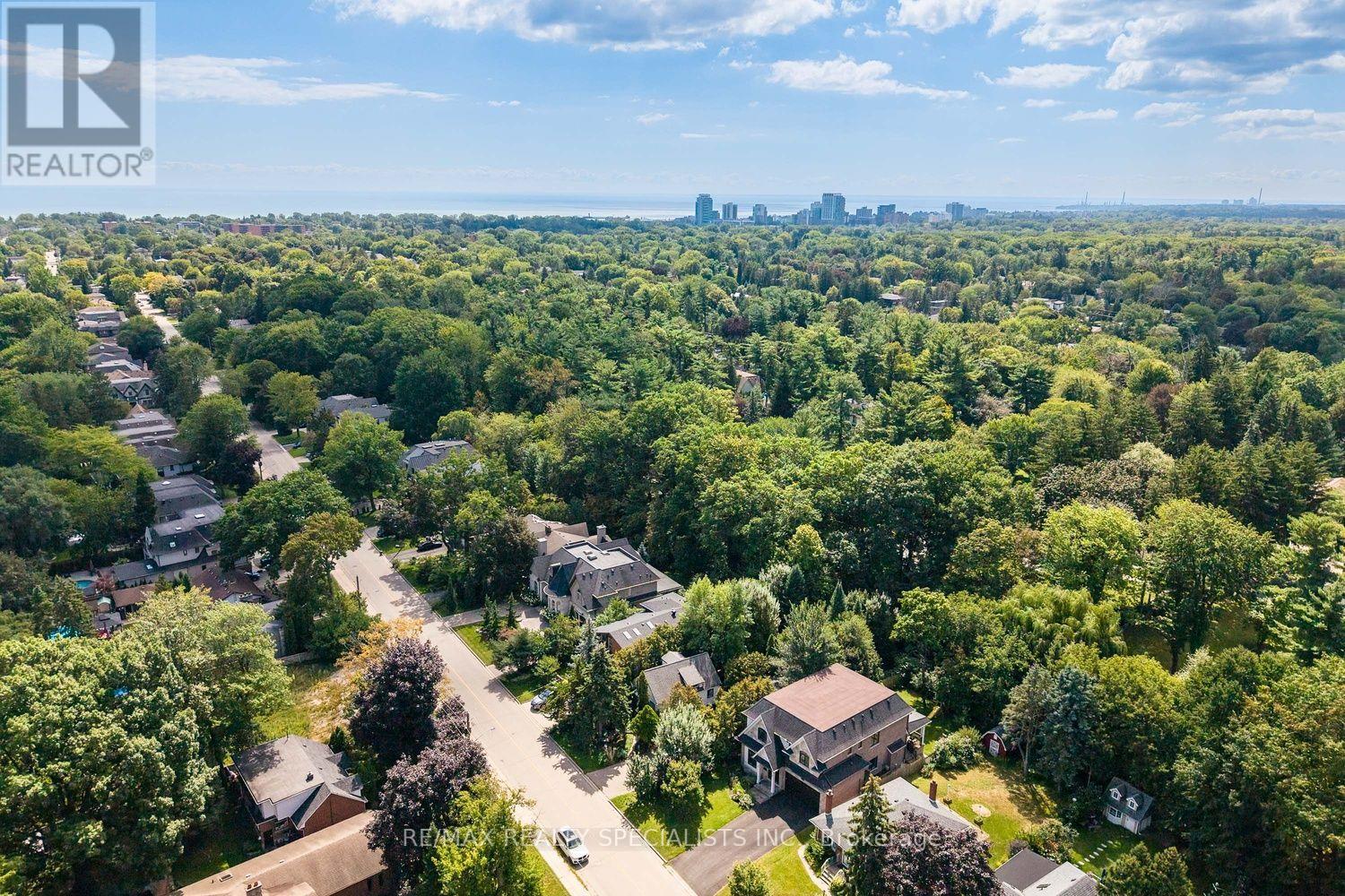 1534 Trotwood Avenue, Mississauga, Ontario  L5G 3Z9 - Photo 38 - W13763400