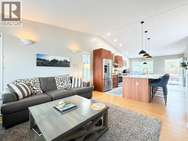71 Topaz Crescent, Whitehorse, Yukon Y1A 6B3 - Photo 25 - 17679