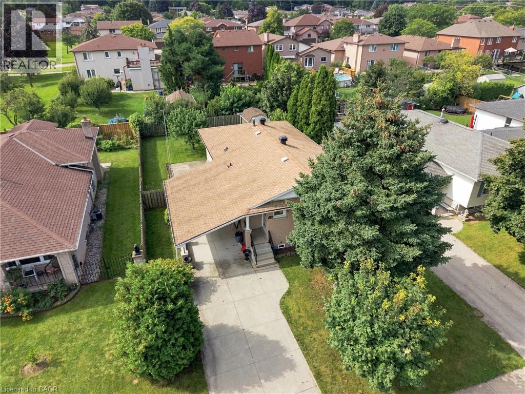 18 Glen Castle Drive, Stoney Creek, Ontario  L8G 2Z4 - Photo 7 - 40859610
