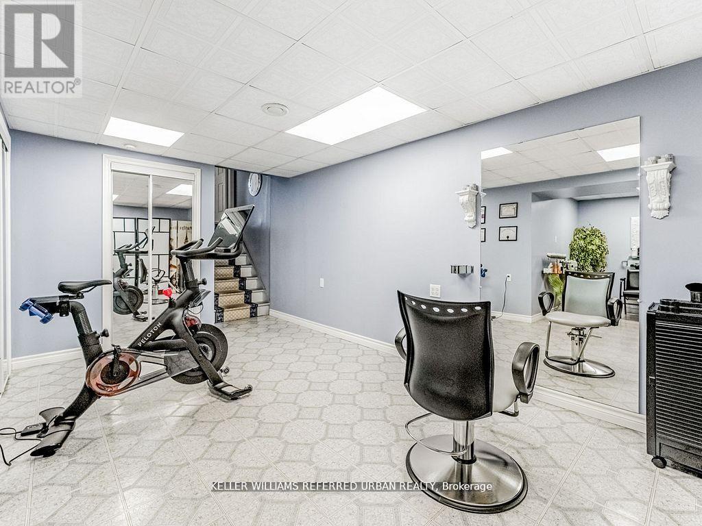 1166 Upper Wentworth Street E, Hamilton, Ontario  L9A 5G2 - Photo 26 - X13763396