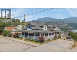 1195 Tamarac Avenue, Trail, British Columbia