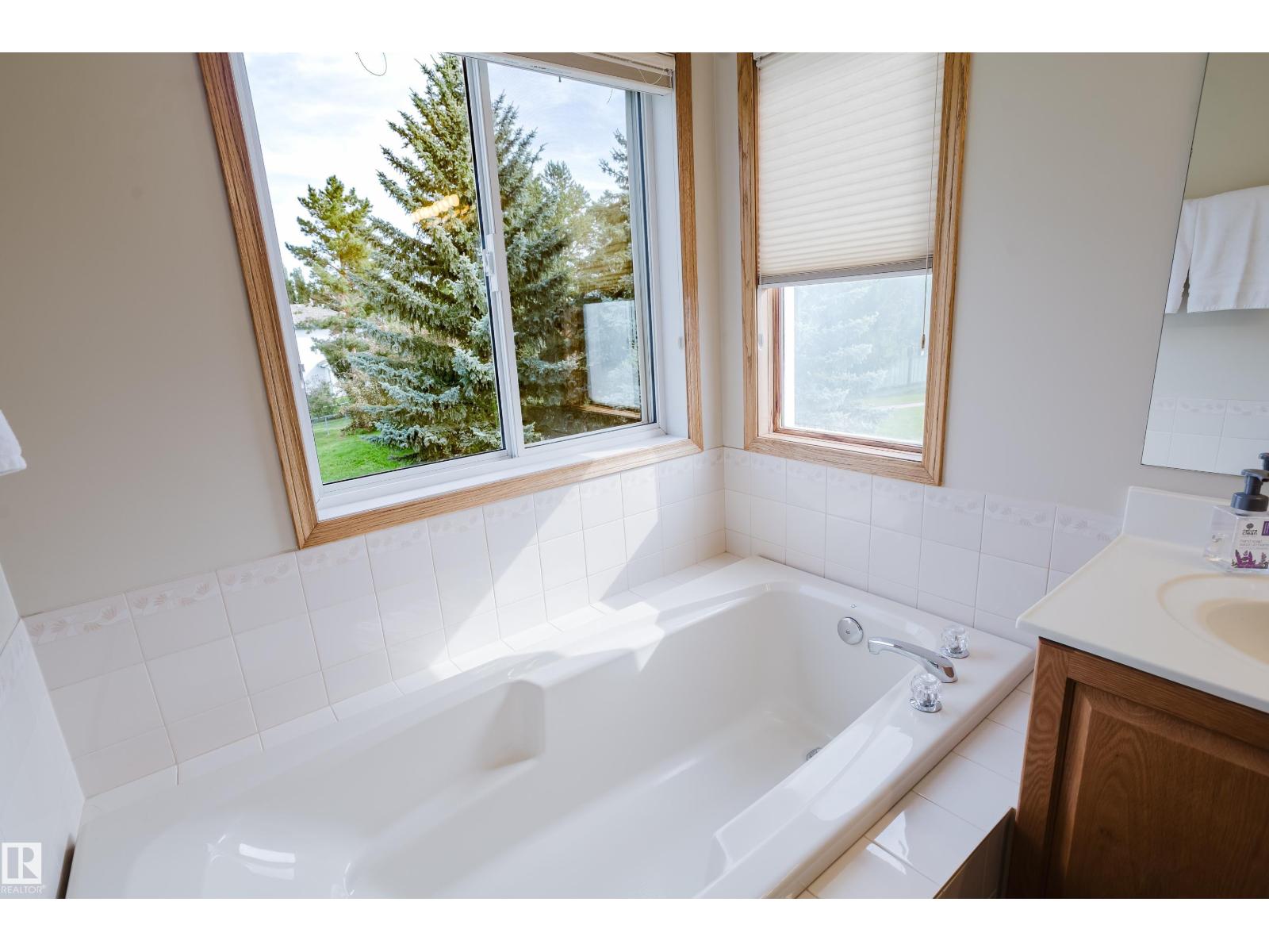 160 Phillips Row NW, Edmonton, Alberta  T5T 5Y3 - Photo 37 - E4507798
