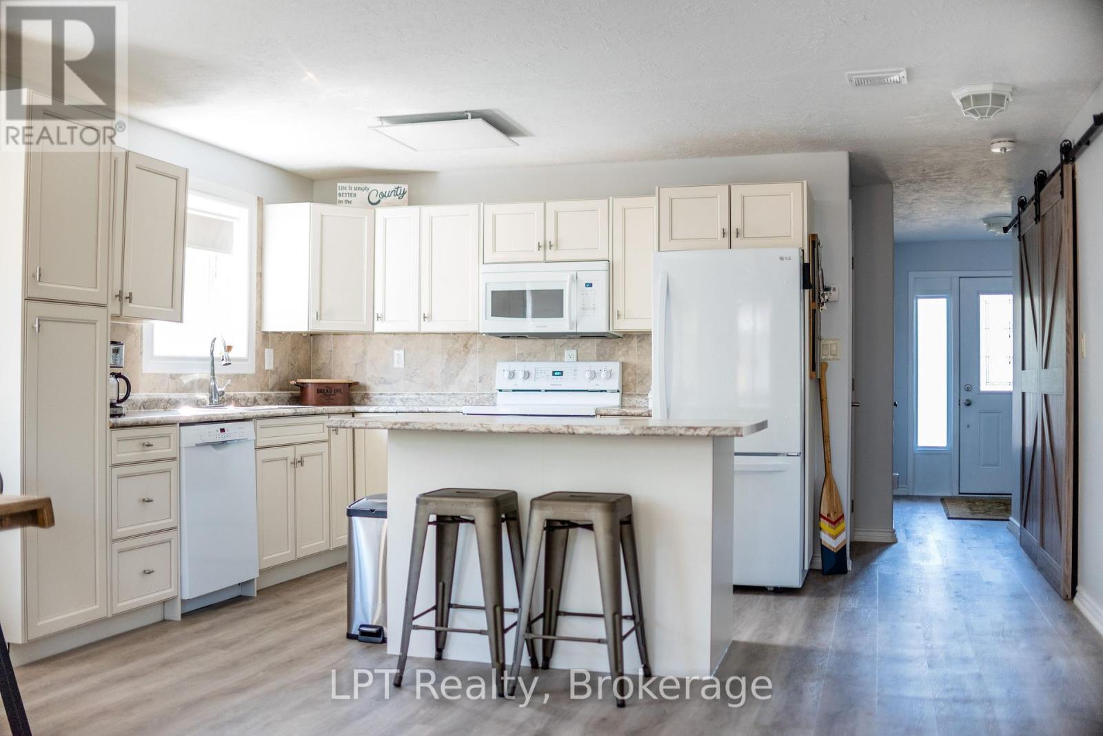 290 Taft Road, Prince Edward County, Ontario  K0K 1L0 - Photo 5 - X13763474