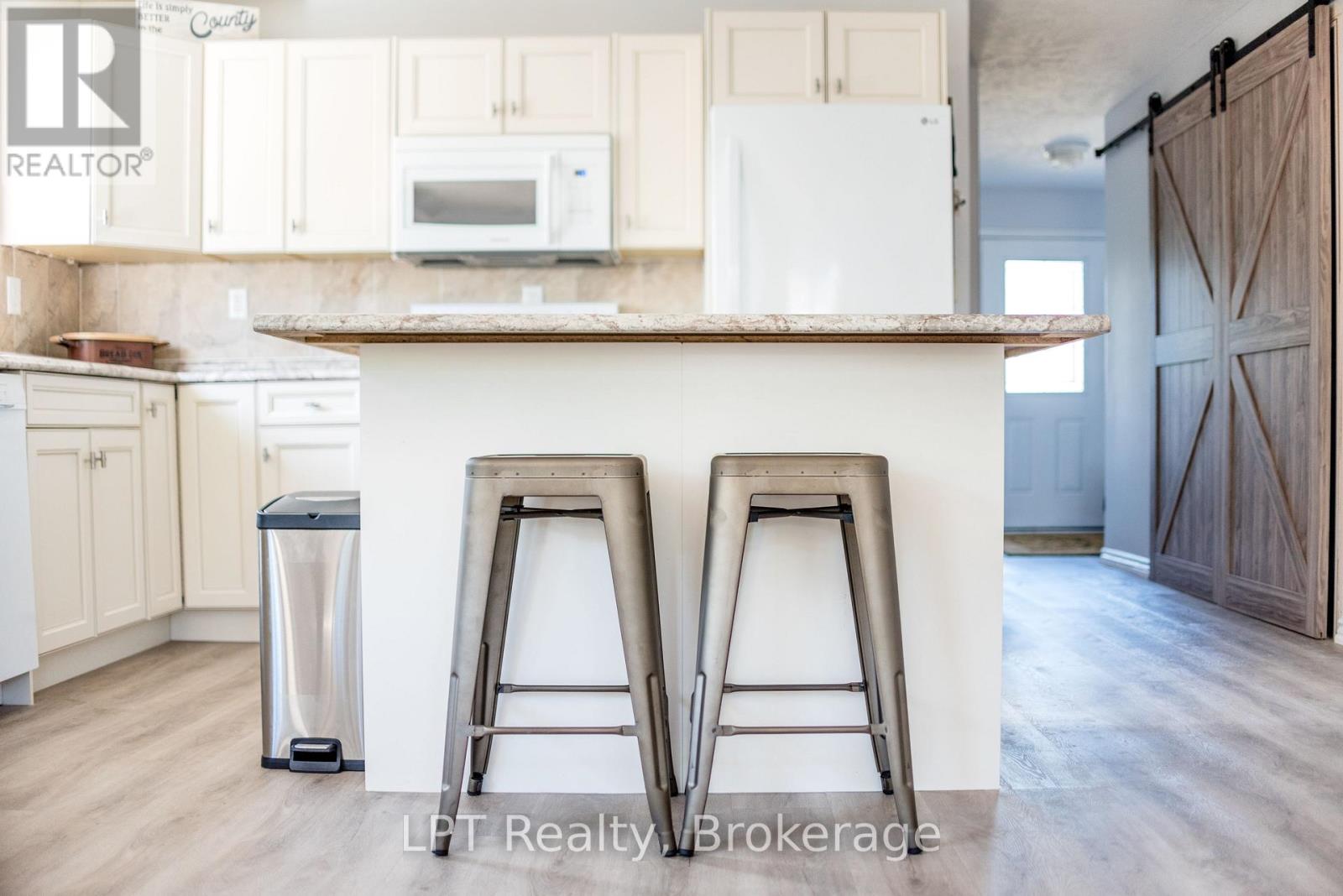 290 Taft Road, Prince Edward County, Ontario  K0K 1L0 - Photo 7 - X13763474