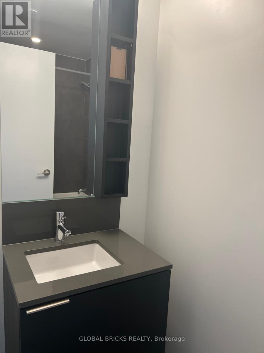2906 - 1000 Portage Parkway, Vaughan, Ontario  L4K 0L1 - Photo 13 - N13763460