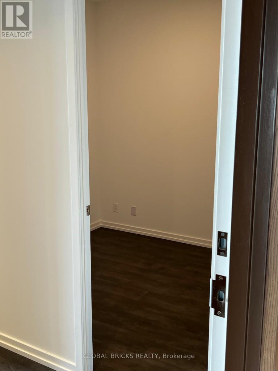 2906 - 1000 Portage Parkway, Vaughan, Ontario  L4K 0L1 - Photo 9 - N13763460