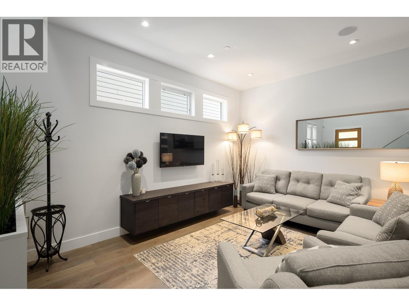 40257 Aristotle Drive, Squamish, British Columbia  V8B 0S6 - Photo 11 - R3163549