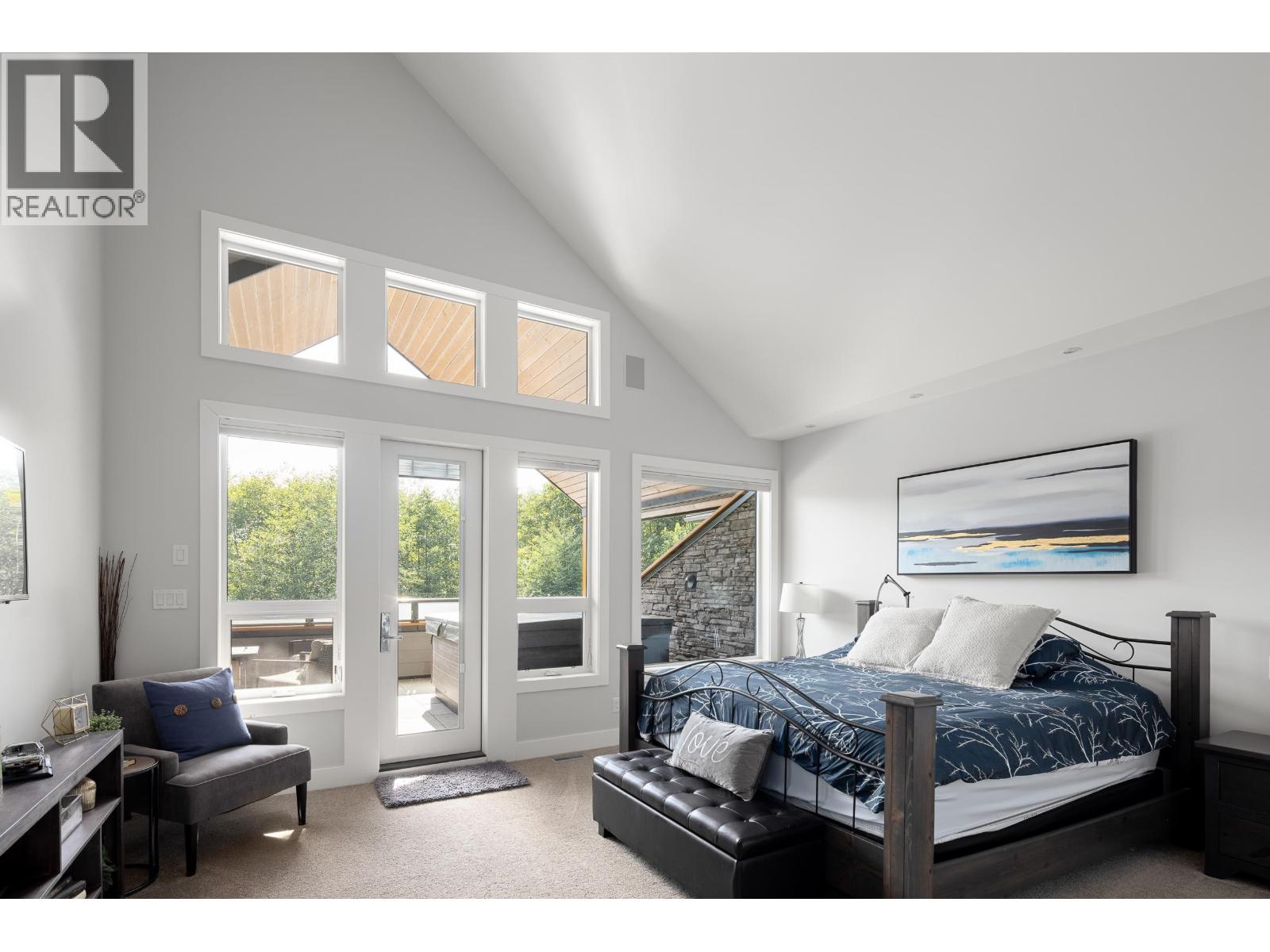 40257 Aristotle Drive, Squamish, British Columbia  V8B 0S6 - Photo 3 - R3163549