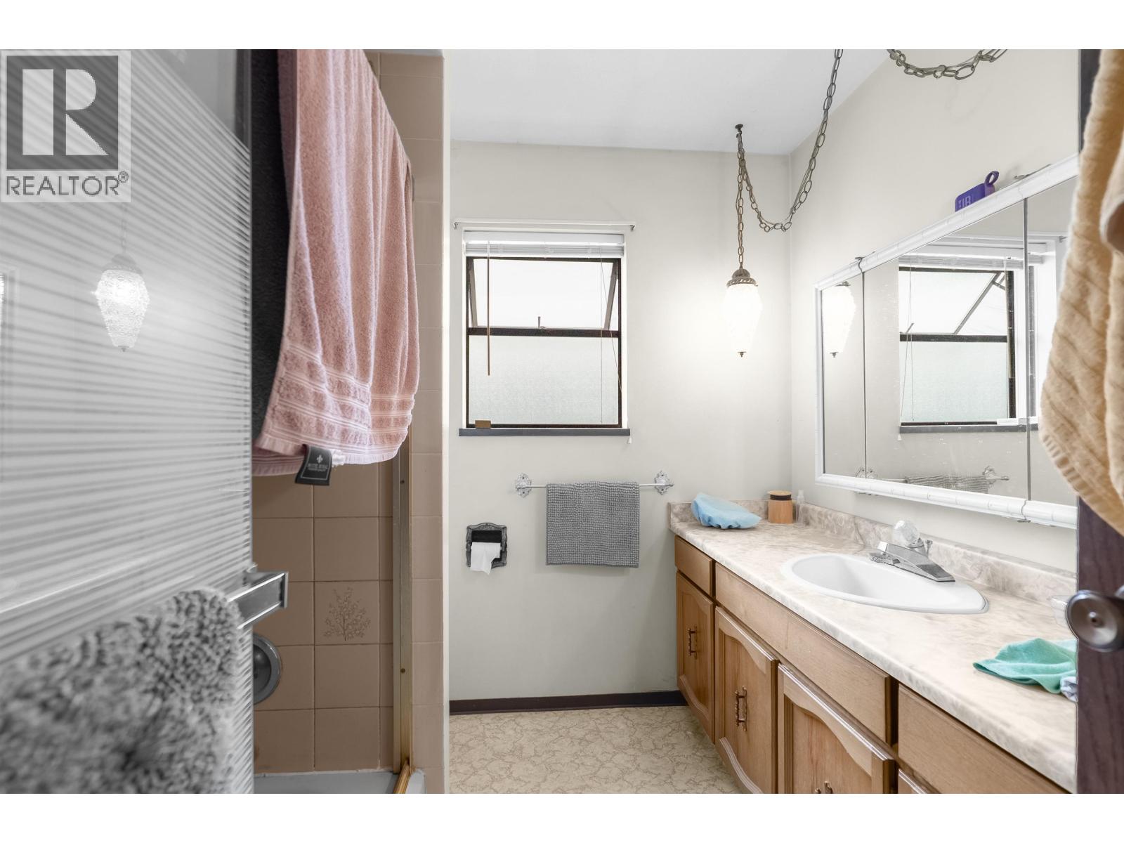 2474 E 24th Avenue, Vancouver, British Columbia  V5R 5X6 - Photo 22 - R3163558