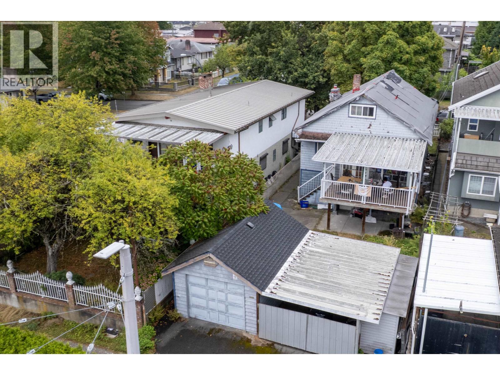 2474 E 24th Avenue, Vancouver, British Columbia  V5R 5X6 - Photo 5 - R3163558
