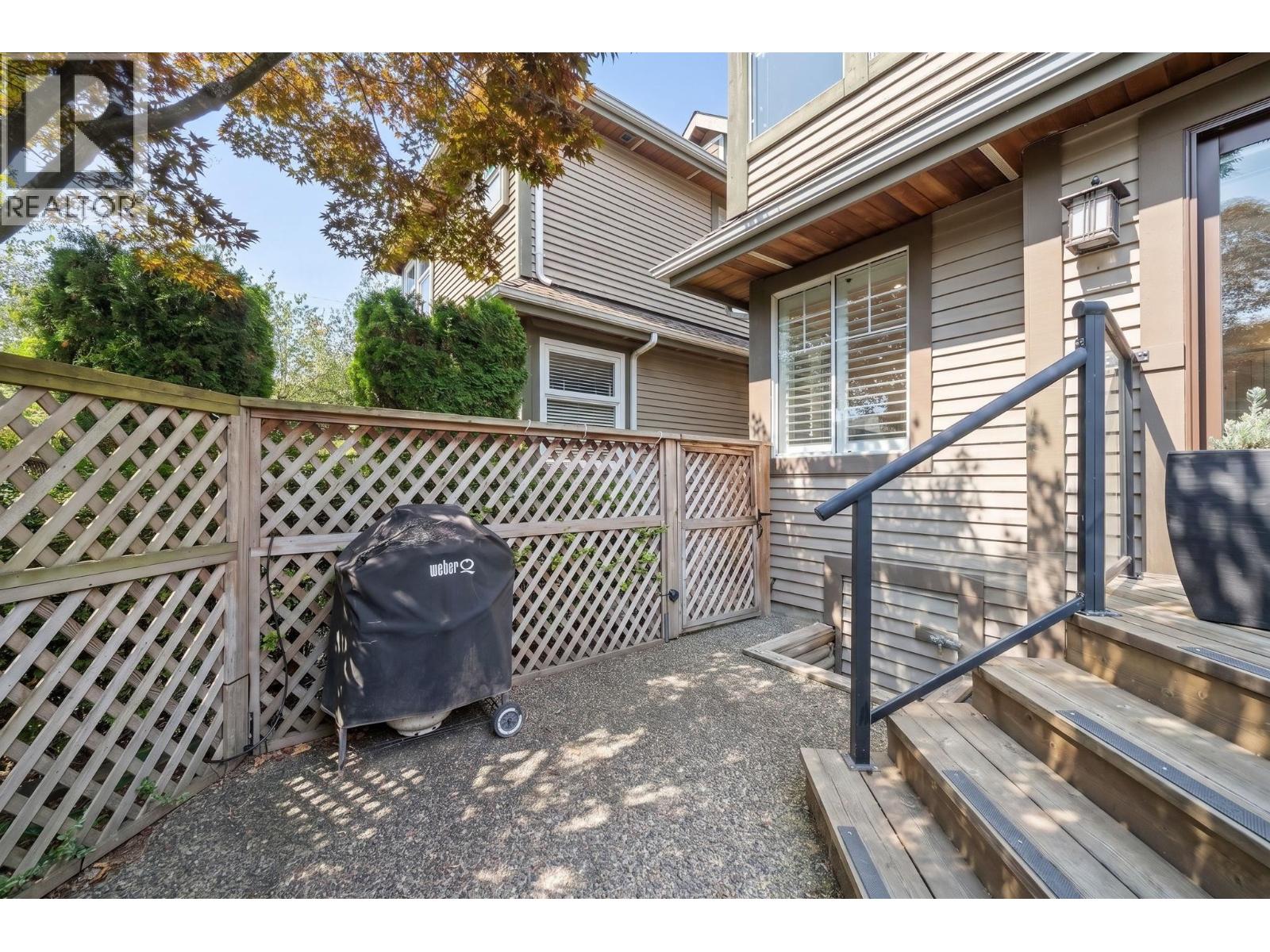 2408 Se Marine Drive, Vancouver, British Columbia  V5S 2H1 - Photo 13 - R3163568
