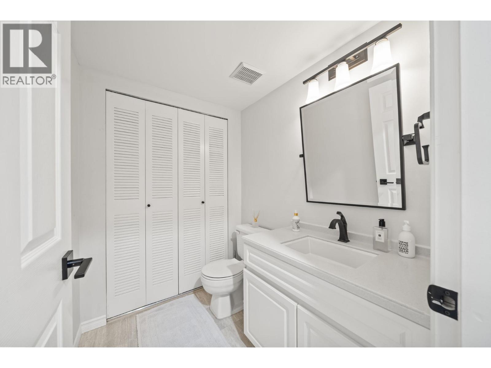 2408 Se Marine Drive, Vancouver, British Columbia  V5S 2H1 - Photo 22 - R3163568