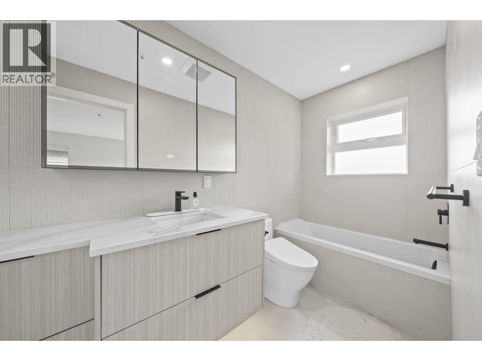2408 Se Marine Drive, Vancouver, British Columbia  V5S 2H1 - Photo 29 - R3163568
