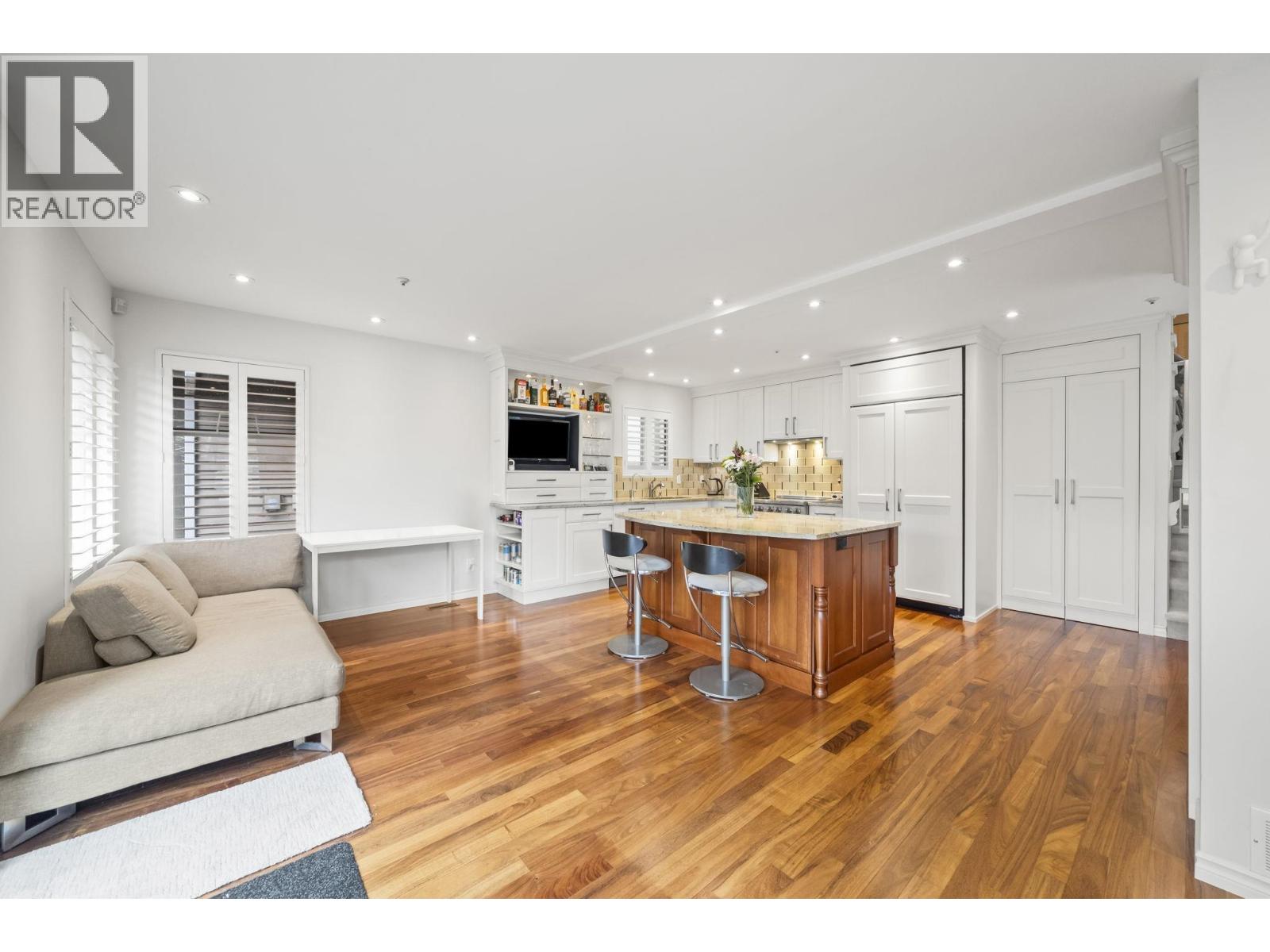 2408 Se Marine Drive, Vancouver, British Columbia  V5S 2H1 - Photo 4 - R3163568