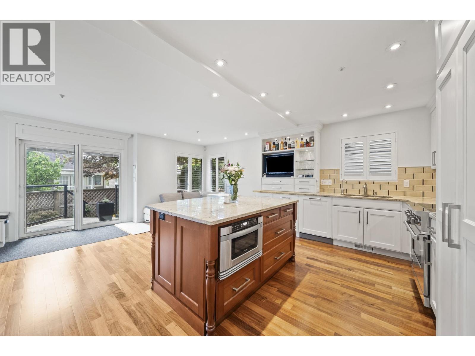 2408 Se Marine Drive, Vancouver, British Columbia  V5S 2H1 - Photo 6 - R3163568