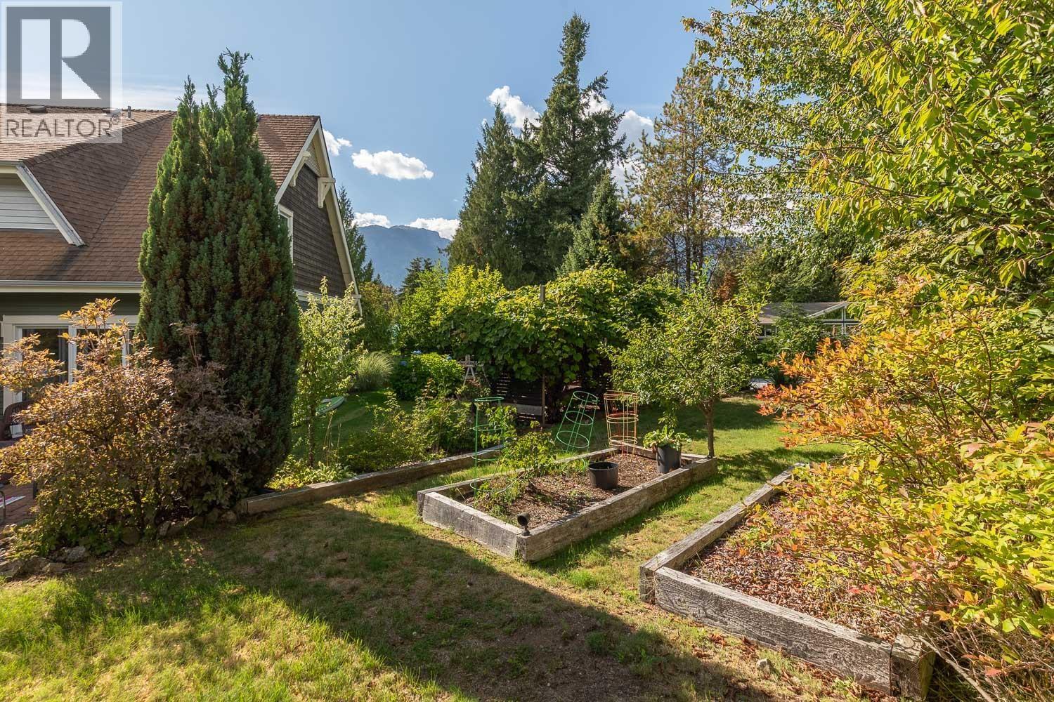 40235 Kintyre Drive, Squamish, British Columbia  V8B 0J6 - Photo 36 - R3163570