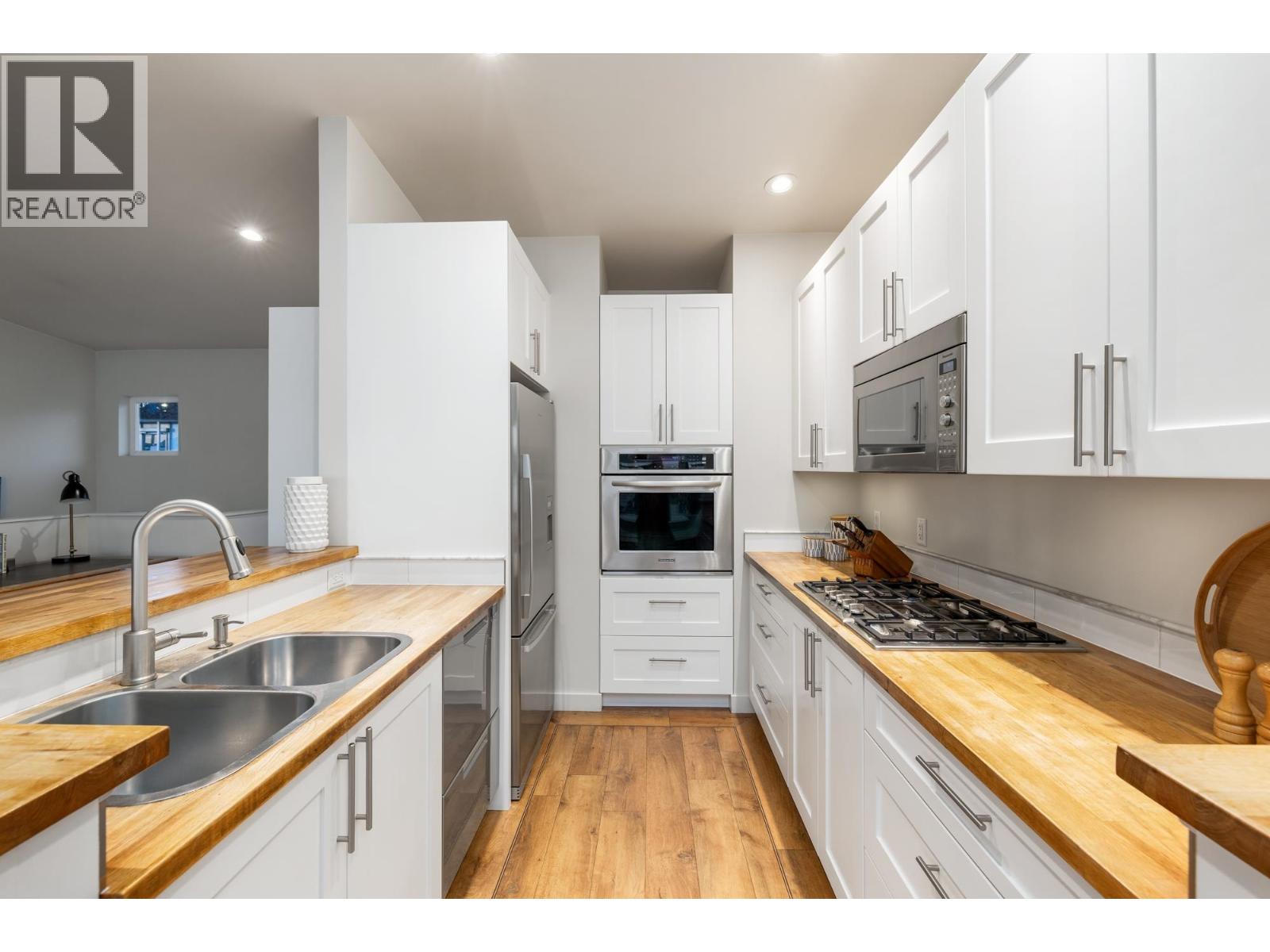 Frsl17 415 W Esplanade Avenue, North Vancouver, British Columbia  V7M 1A6 - Photo 21 - R3163593