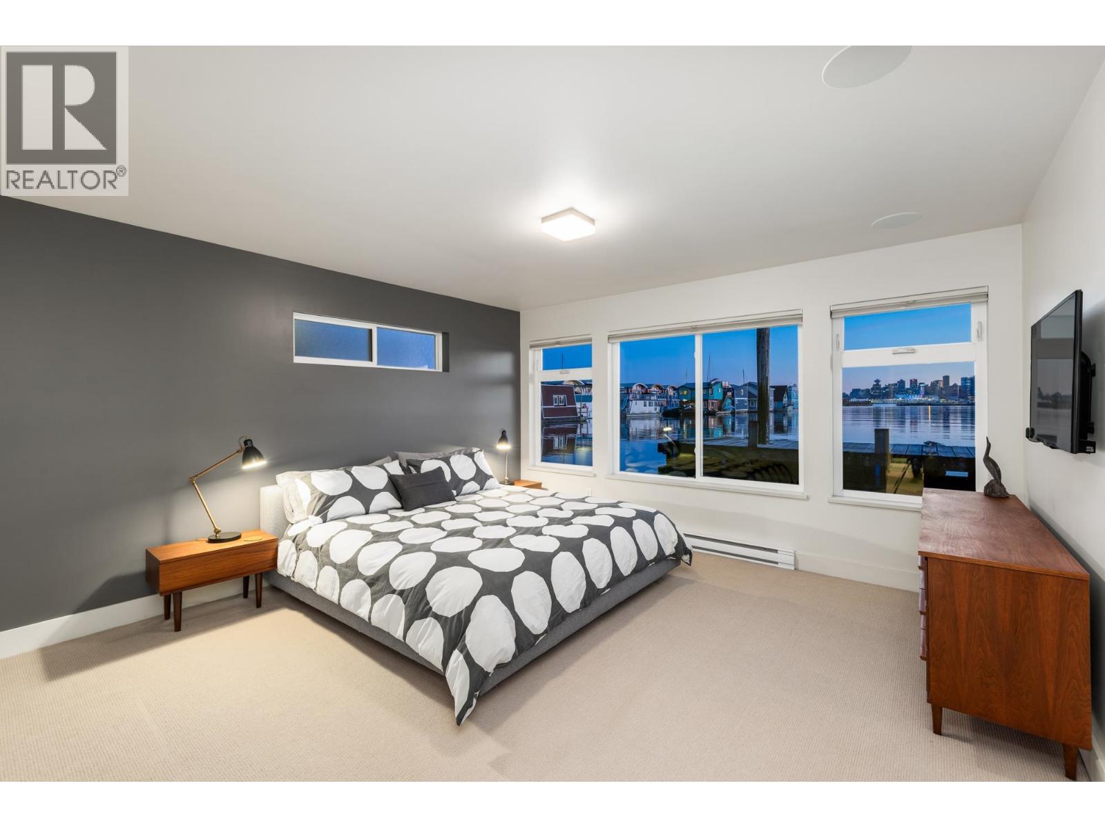 Frsl17 415 W Esplanade Avenue, North Vancouver, British Columbia  V7M 1A6 - Photo 8 - R3163593