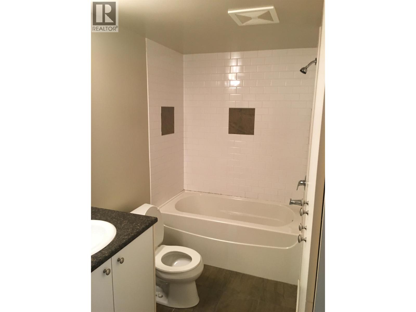 555 Greenway Avenue, North Vancouver, British Columbia  V7N 3C9 - Photo 9 - R3163589