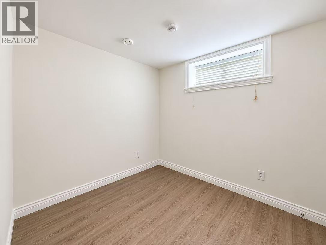 7452 Humm St, Vancouver, British Columbia  V5P 4B8 - Photo 4 - R3163620