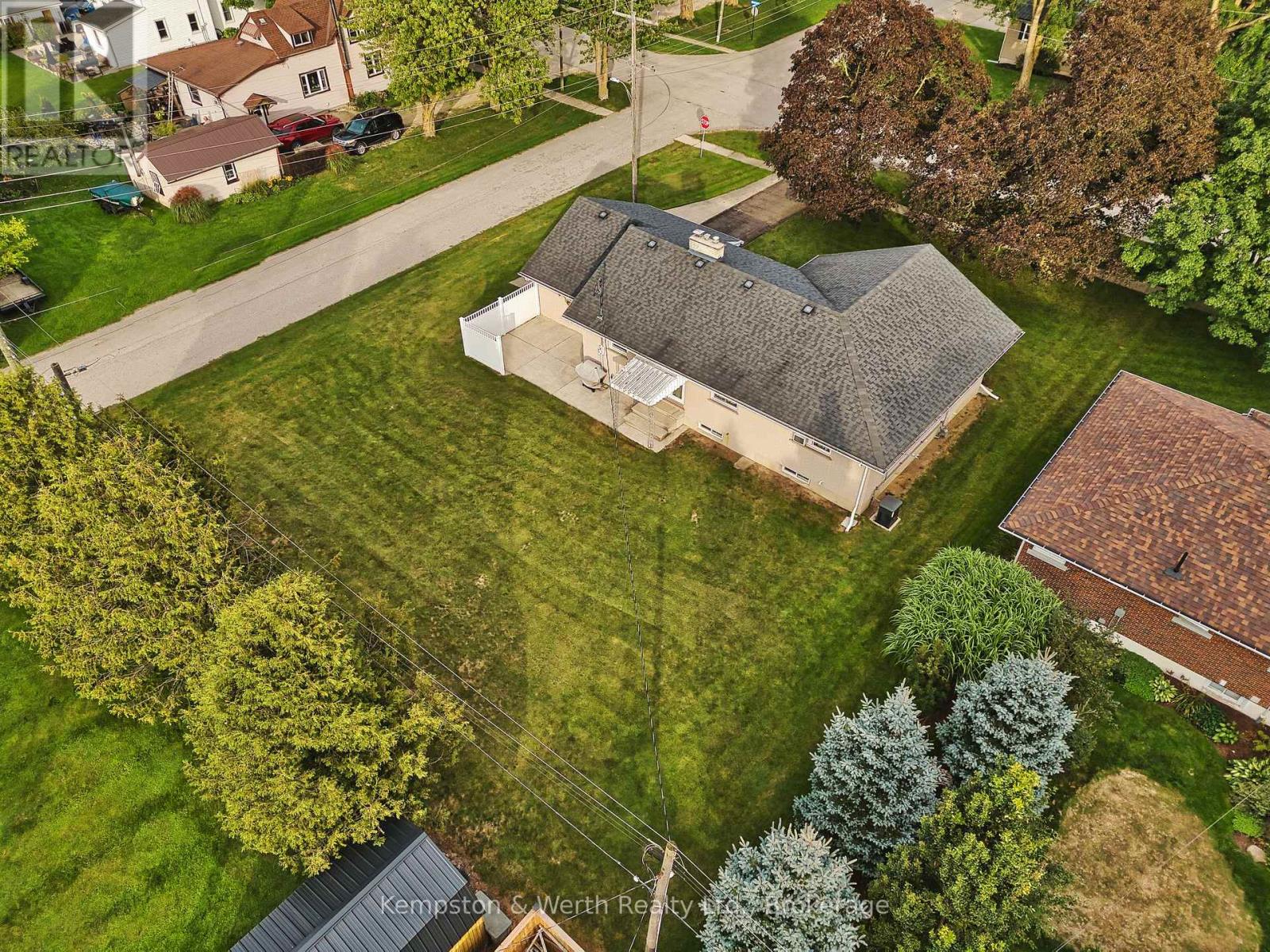 144 King Street, North Perth, Ontario  N0G 1B0 - Photo 41 - X13763412