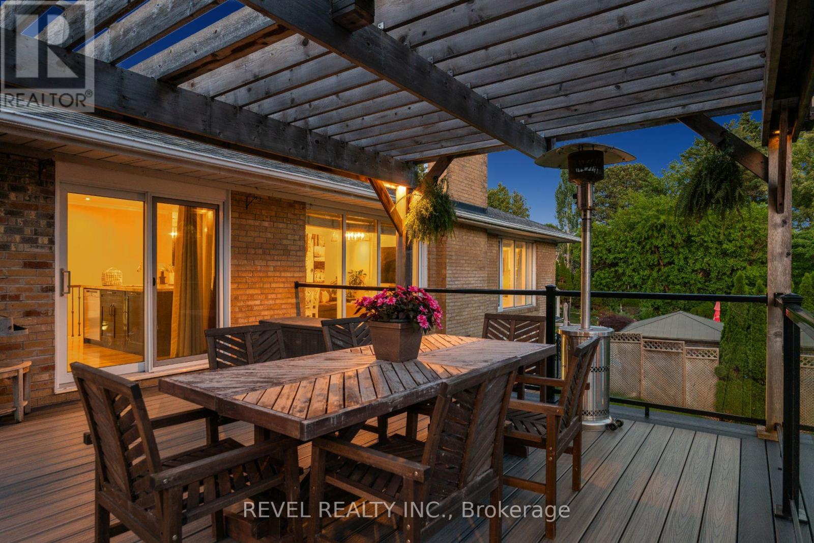 1648 Crediton Parkway, Mississauga, Ontario  L5G 3X3 - Photo 32 - W13763428