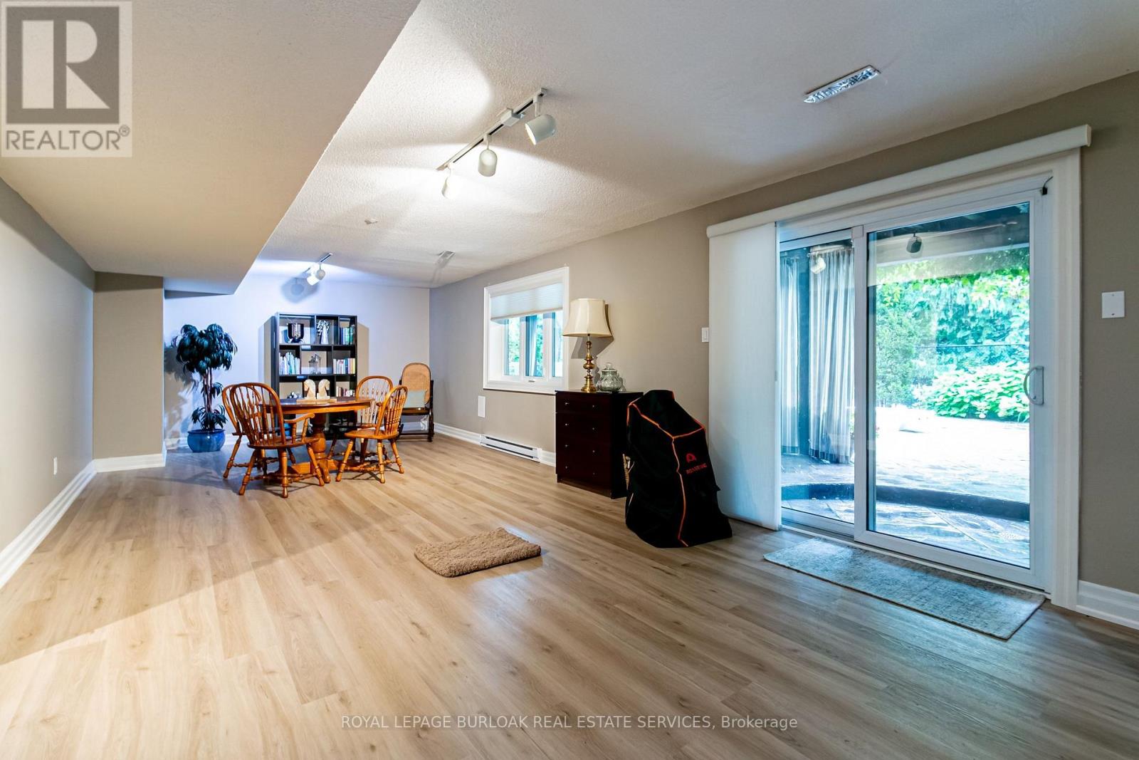 1820 Shady Creek Court, Mississauga, Ontario  L5L 3W2 - Photo 37 - W13763434